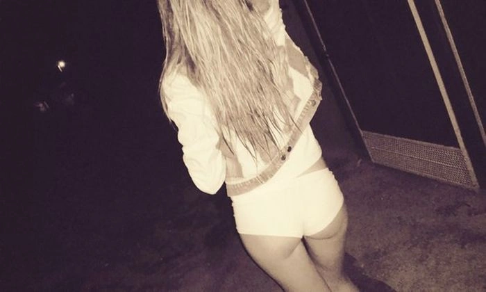 Фото дівчат, які потрапили на сторінки пабліків без їхньої відомості (40 фото) – фото 13