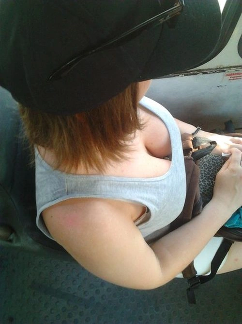 Фото дівчат, які потрапили на сторінки пабліків без їхньої відомості (40 фото) – фото 15