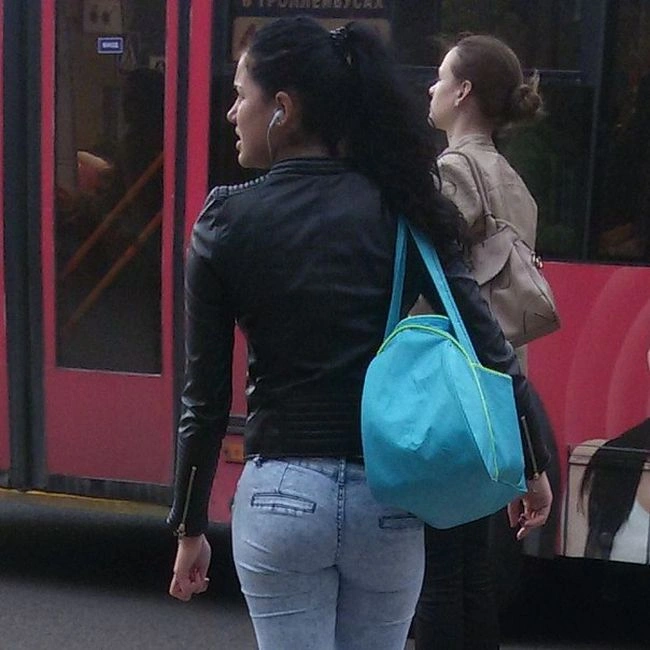 Фото дівчат, які потрапили на сторінки пабліків без їхньої відомості (40 фото) – фото 34