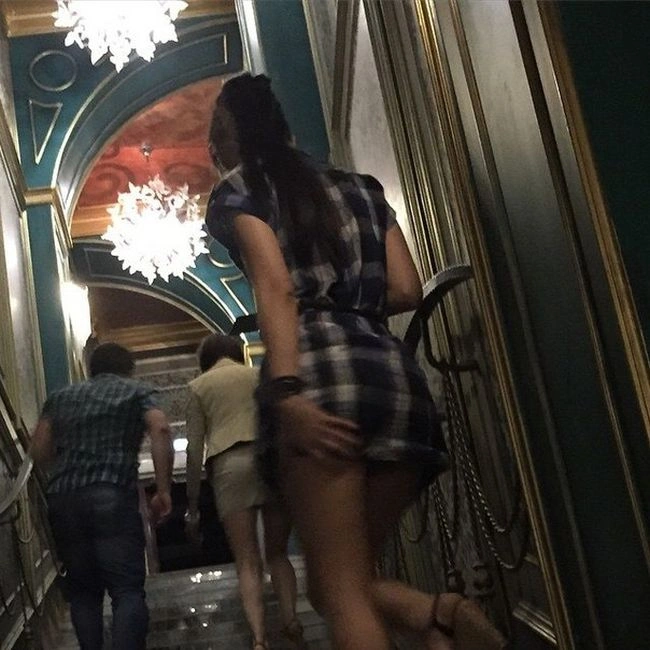 Фото дівчат, які потрапили на сторінки пабліків без їхньої відомості (40 фото) – фото 35