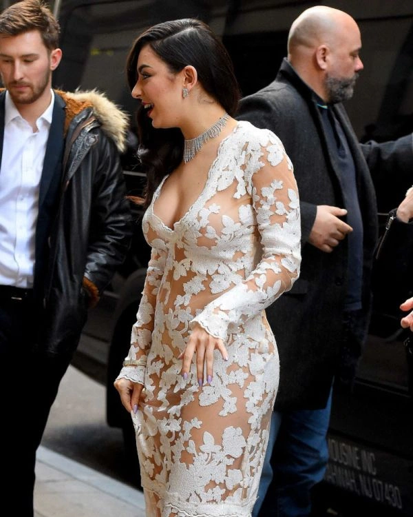 Відверті образи Шарлотти Емми Ейтчісон (Charli XCX) (17 фото) – фото 5