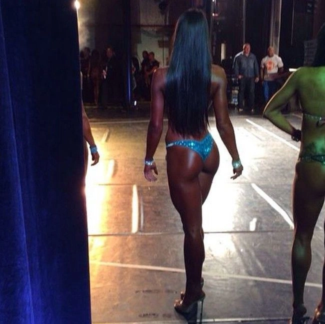 Юлія Детушева стала абсолютною чемпіонкою московського турніру бікіні-фітнес (30 фото) – фото 7