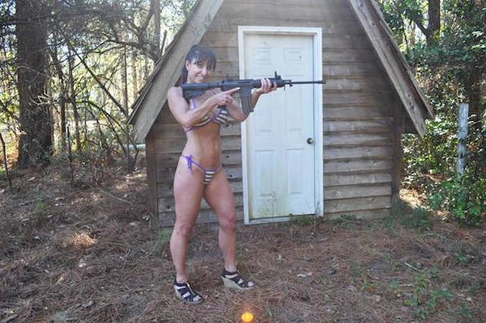 49-річна відеоблогерка, яка живе на фермі, заробляє 100 000 доларів на рік (10 фото) – фото 7