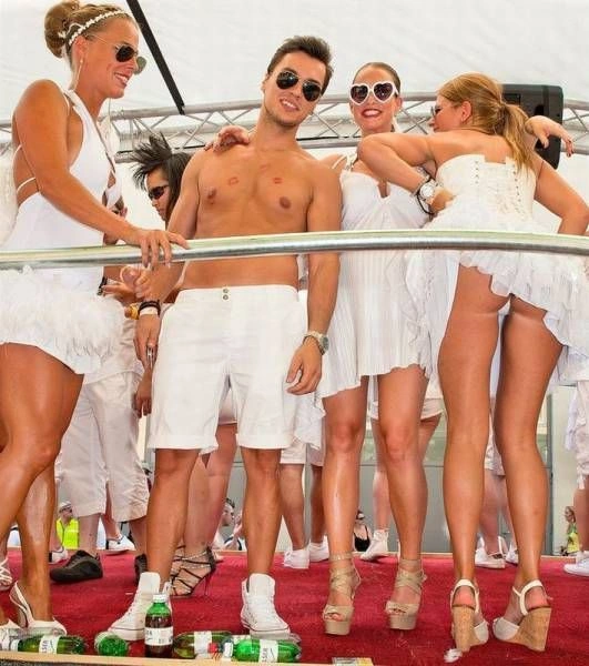 Смішні дівчата. Частина 45 (67 фото) – фото 31