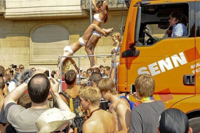 Смішні дівчата. Частина 45 (67 фото) – фото 56