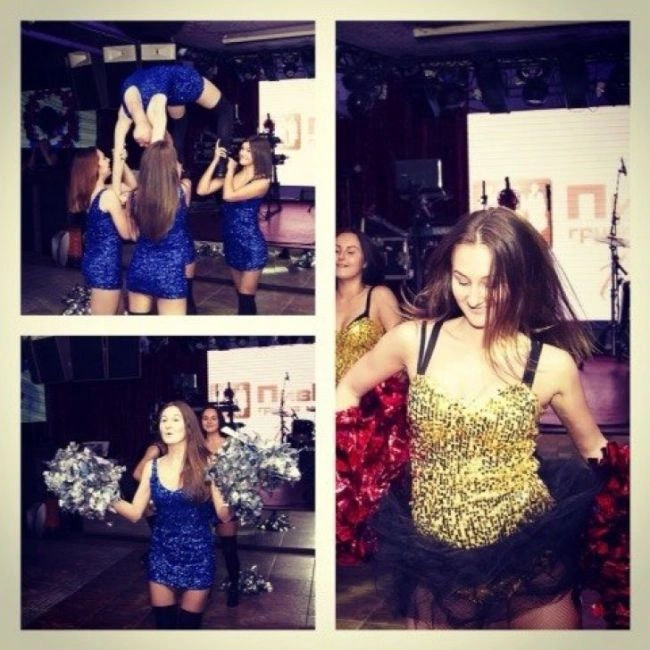 Алтайські чирлідерки влаштували страйк і відмовилися танцювати на матчах хокейного клубу "Алтай" (24 фото) – фото 18