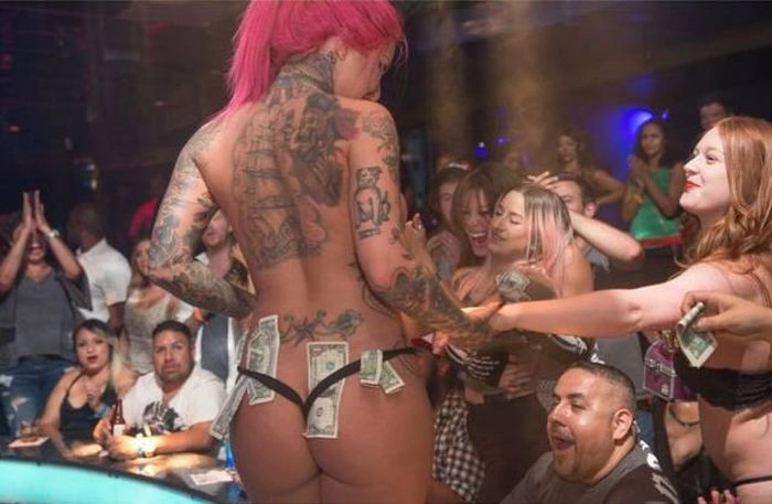 Смішні дівчата. Частина 27 (54 фото) – фото 6