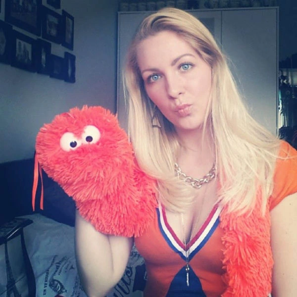 Привабливі вболівальниці футболу з усього світу. Частина 2 (41 фото) – фото 28