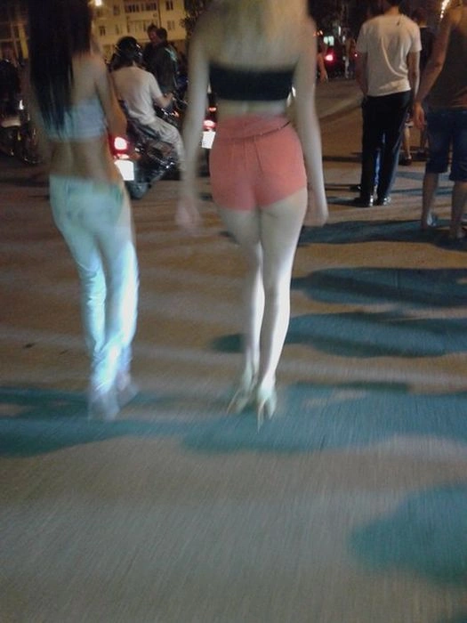 Шпигуємо за дівчатами (60 фото) – фото 8