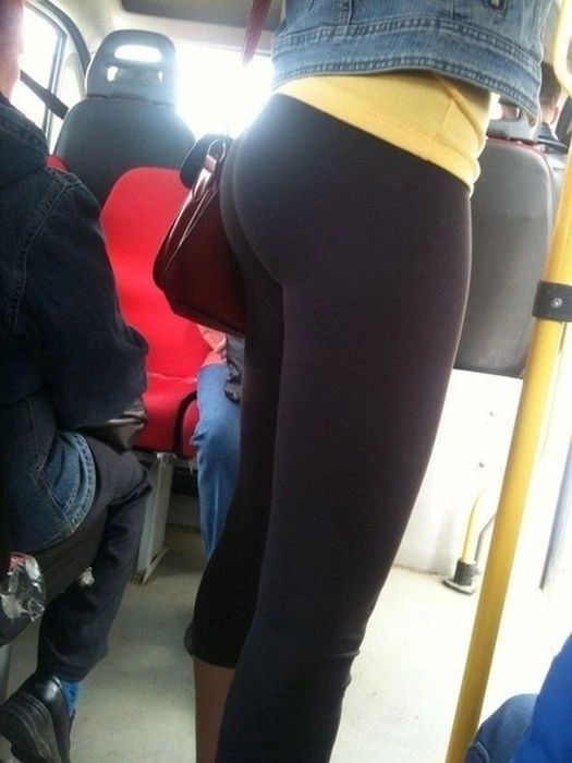 Шпигуємо за дівчатами (60 фото) – фото 15