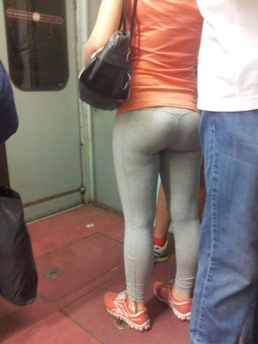 Шпигуємо за дівчатами (60 фото) – фото 19