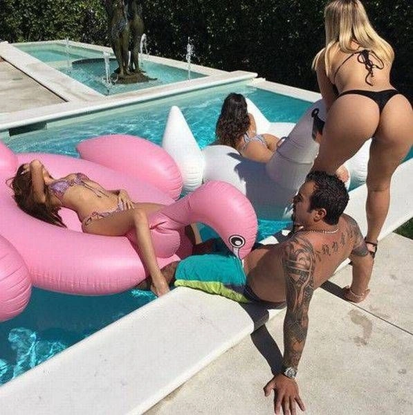 Смішні дівчата. Частина 25 (46 фото) – фото 16