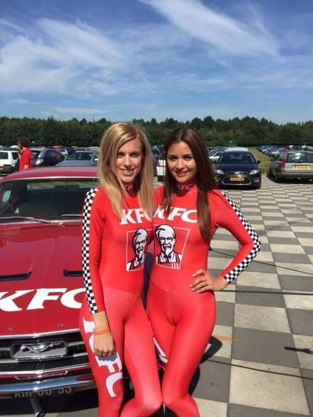 Смішні дівчата. Частина 25 (46 фото) – фото 39