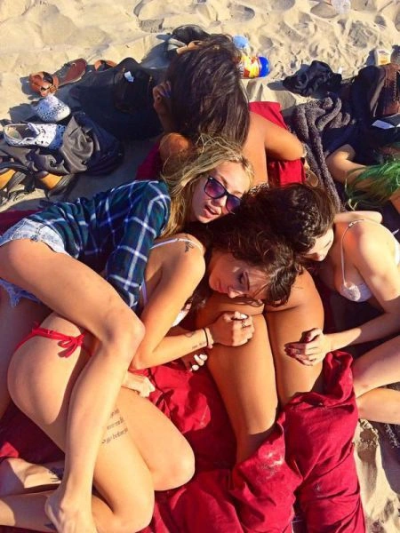 Смішні дівчата. Частина 11 (66 фото) – фото 6