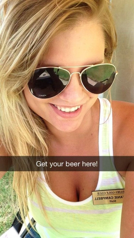 Дівчата, яким було нудно під час робочого часу (47 фото) – фото 22