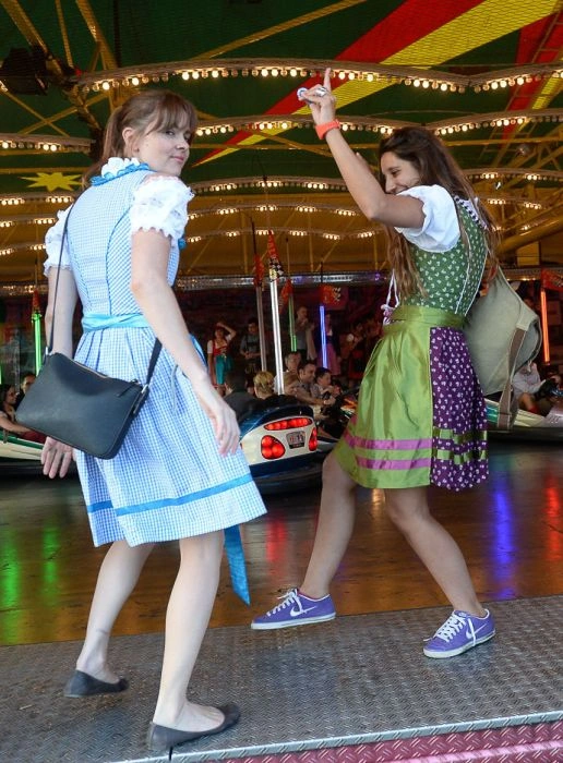 Фотозвіт: дівчата Октоберфесту (71 фото) – фото 26