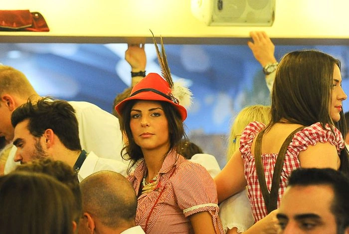 Фотозвіт: дівчата Октоберфесту (71 фото) – фото 52