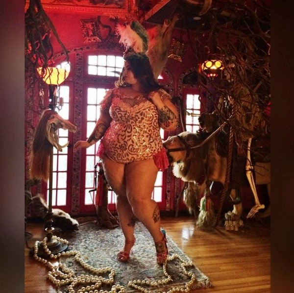 Тесс Холлідей - найповніша модель у світі (20 фото) – фото 9