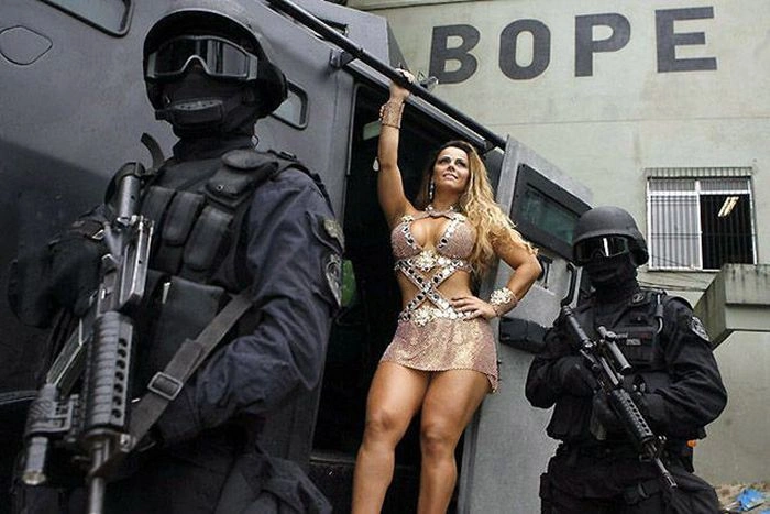 Смішні дівчата. Частина 2 (43 фото) – фото 5