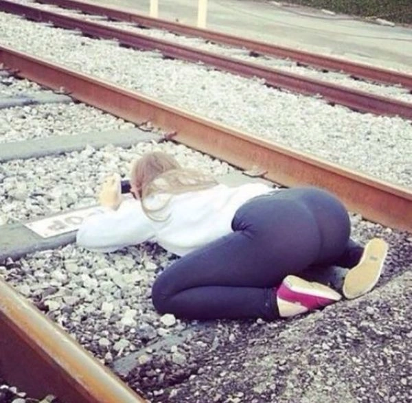 Смішні дівчата. Частина 2 (43 фото) – фото 14