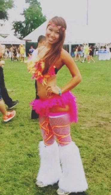 Дівчата з музичного фестивалю (35 фото) – фото 7