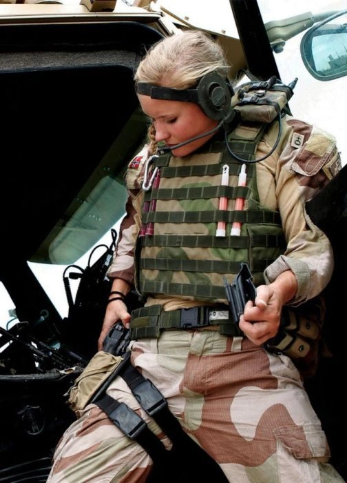Норвезькі дівчата на службі в армії (45 фото) – фото 20