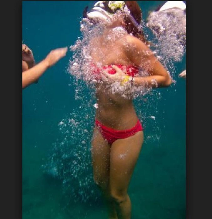 Оригінальні знімки дівчат під водою (55 фото) – фото 27