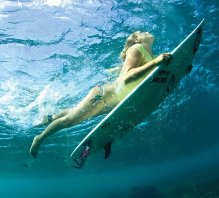 Оригінальні знімки дівчат під водою (55 фото) – фото 29