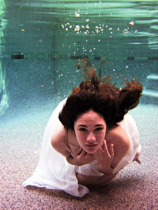 Оригінальні знімки дівчат під водою (55 фото) – фото 38