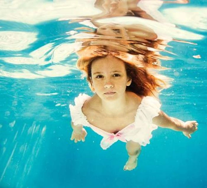 Оригінальні знімки дівчат під водою (55 фото) – фото 50