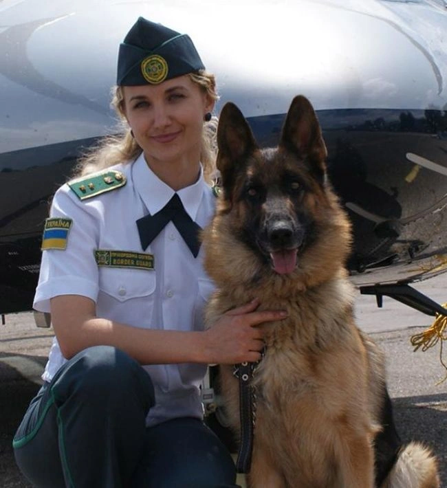 Українські прикордонниці (19 фото) – фото 6