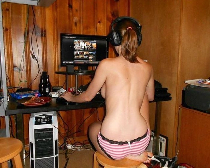 Нецензурні картинки для дорослих. Частина 38 (47 фото)