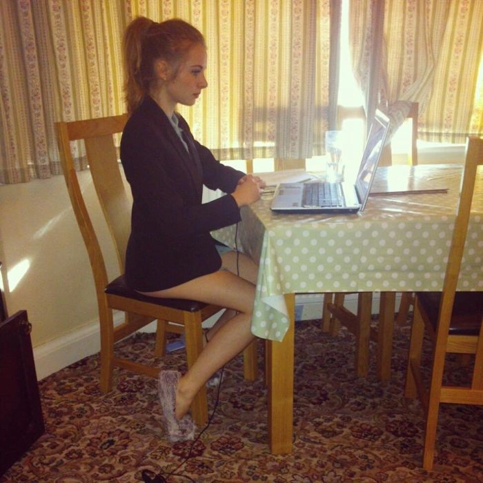 Підготувалася до важливого інтерв'ю (2 фото) – фото 2