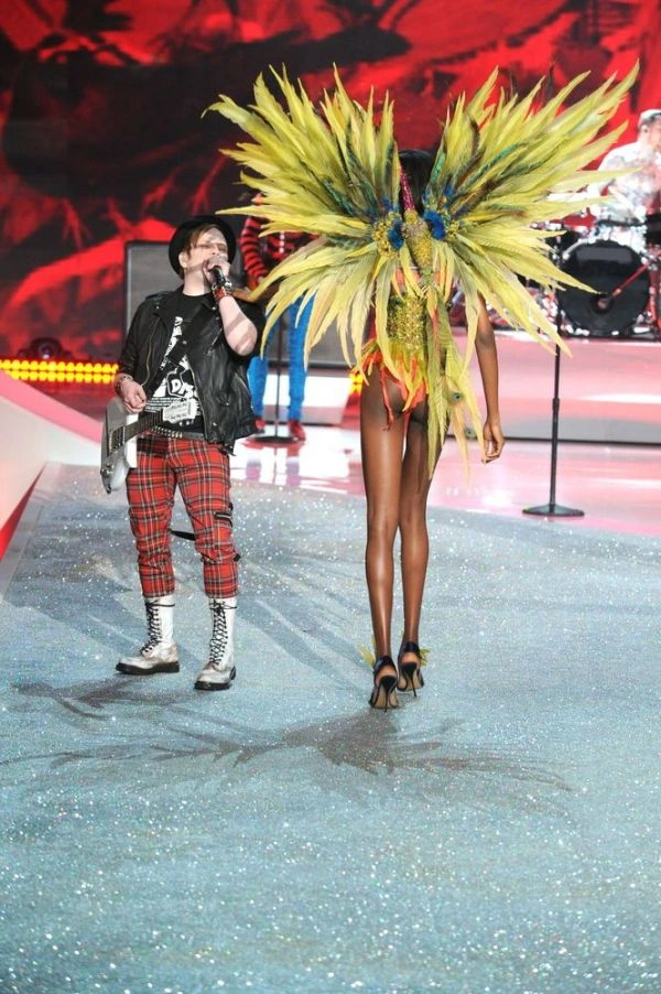 Сексуальні моделі Victoria's Secret (84 фото) – фото 57