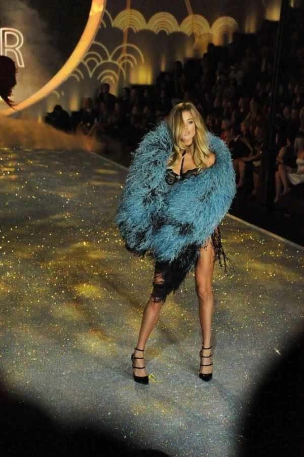 Сексуальні моделі Victoria's Secret (84 фото) – фото 59