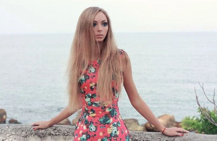 Аліна Ковалевська - жива лялька з Одеси (22 фото) – фото 16