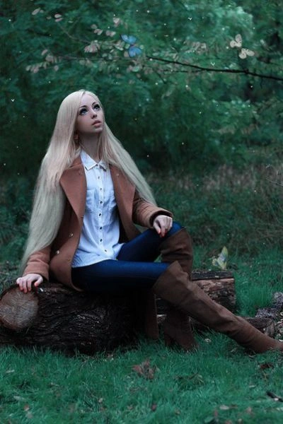 Аліна Ковалевська - жива лялька з Одеси (22 фото) – фото 17