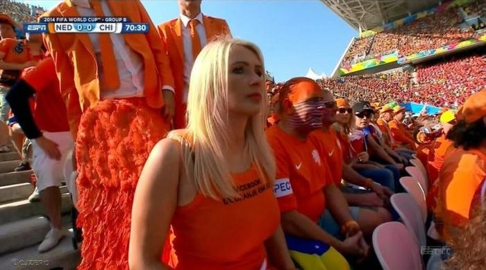 Привабливі вболівальниці футболу з усього світу. Частина 3 (65 фото) – фото 44