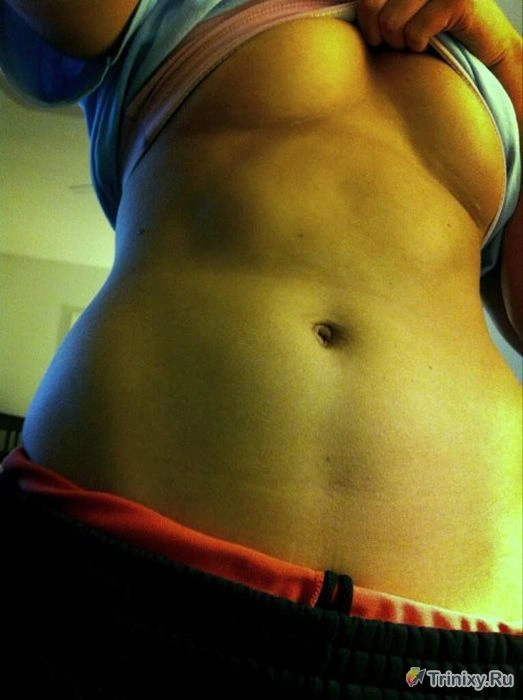 Жіноча грудна клітина з відмінного ракурсу (21 фото) – фото 10