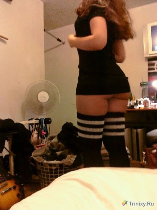 Гарні дівчата позують для фото (39 фото) – фото 21