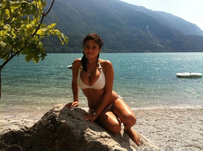 Гарні дівчата в бікіні (63 фото) – фото 5