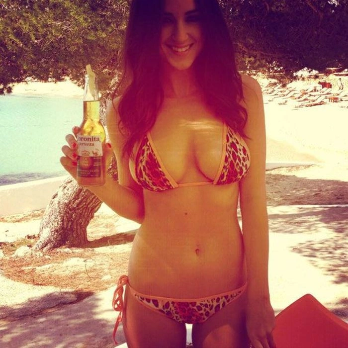 Гарні дівчата в бікіні (63 фото) – фото 9