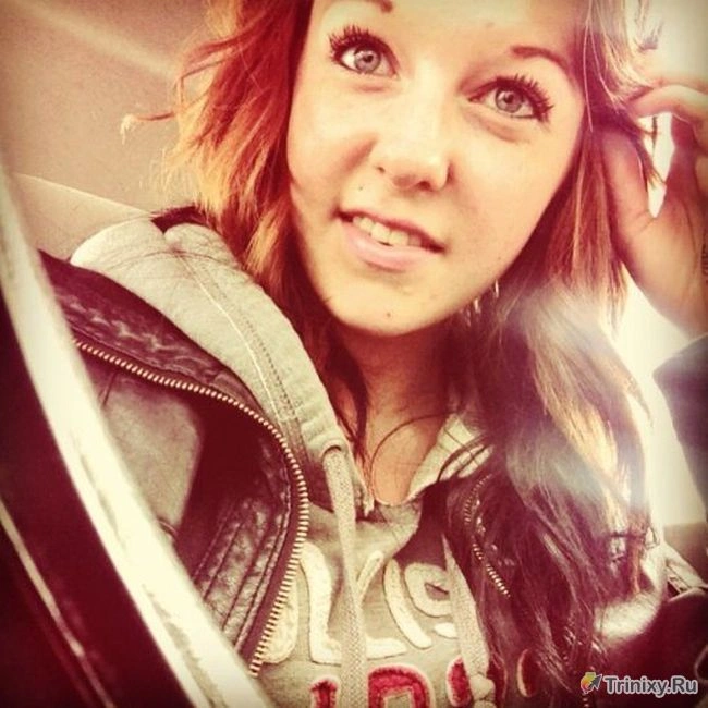 Дівчата фотографують себе в автомобілі (29 фото) – фото 14