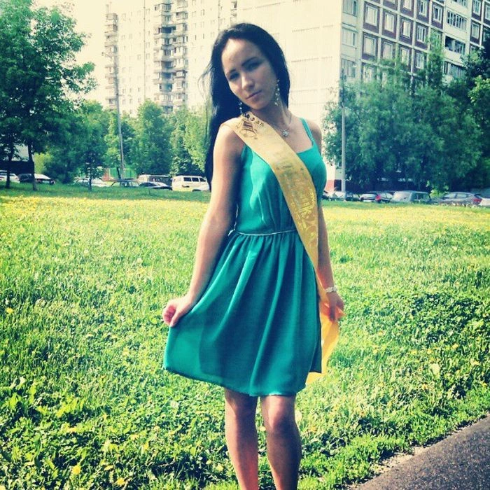 Випускниці на останньому дзвонику 2013 (89 фото) – фото 23