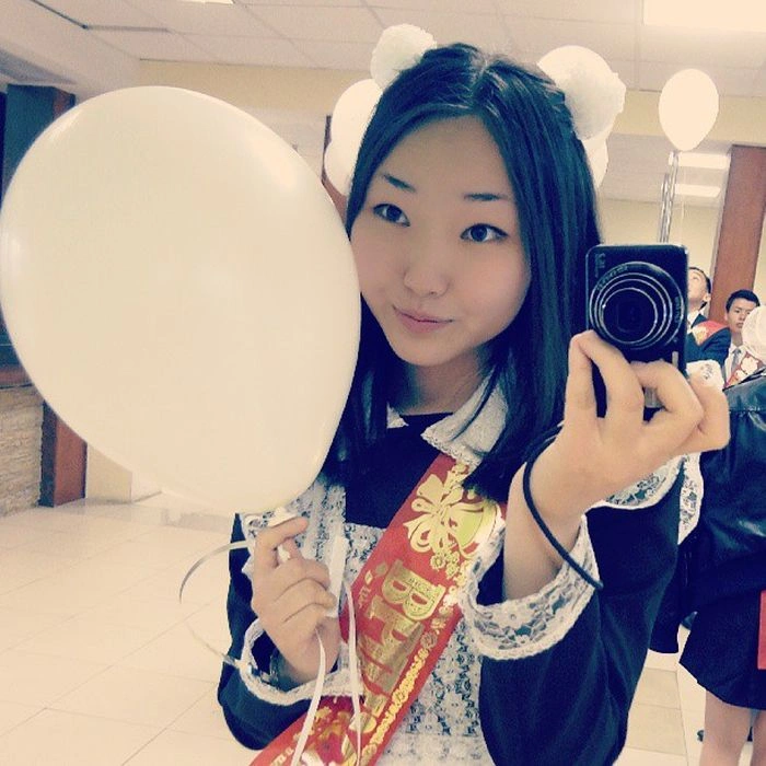 Випускниці на останньому дзвонику 2013 (89 фото) – фото 25