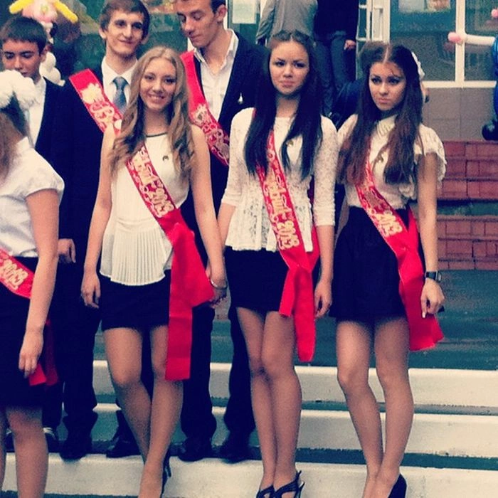 Випускниці на останньому дзвонику 2013 (89 фото) – фото 30