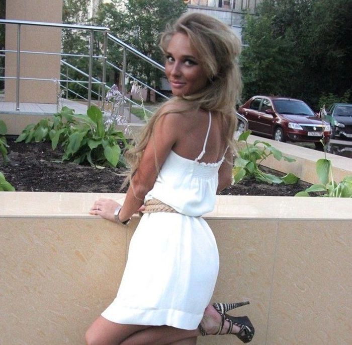 Випускниці на останньому дзвонику 2013 (89 фото) – фото 74