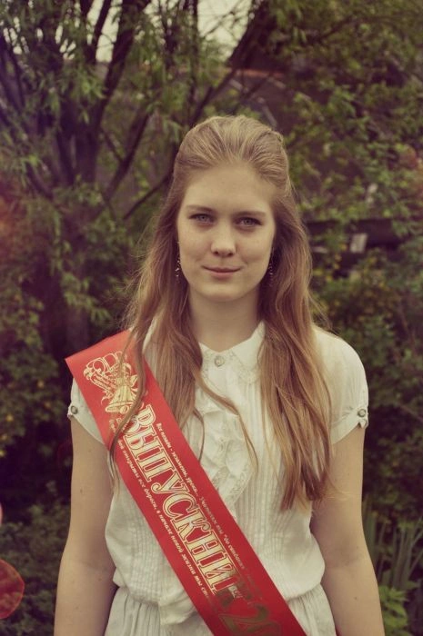 Випускниці на останньому дзвонику 2013 (89 фото) – фото 76