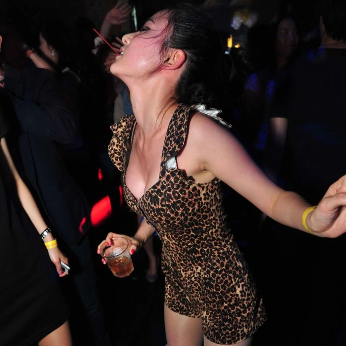 Дівчата з клубів Кореї (65 фото) – фото 7