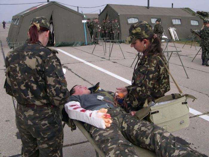 Дівчата з української армії (35 фото) – фото 6